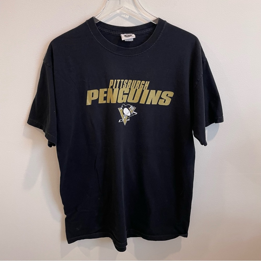 NHL Pittsburgh Penguins Graphic Logo Black T Shirt Top